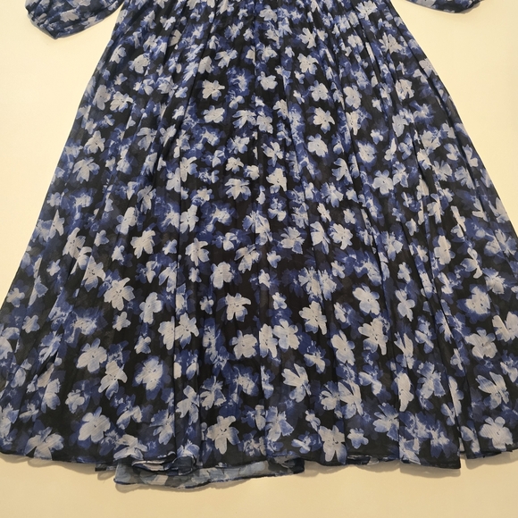 Monique Lhuillier Melanie Dress In Black floral chiffon A-line Size 12 - Picture 7 of 13